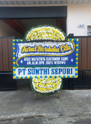 Papan Bunga Duka di Weda Timur